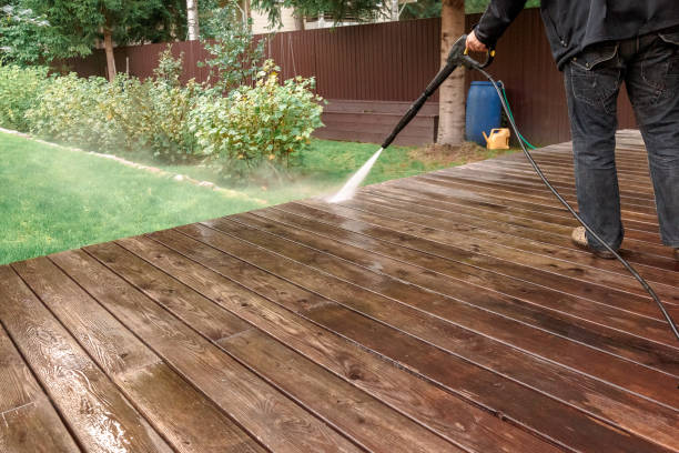 Best Soft Washing  in Stratford, WI